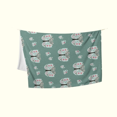 Soul Blossom Butterflies Green - Throw Blanket